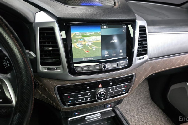 2023 SsangYong Rexton с пробегом 49 068 км