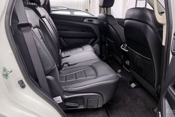 2021 SsangYong Rexton с пробегом 105 848 км