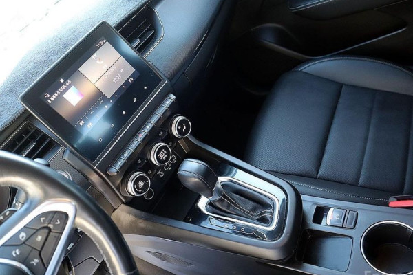 2021 Renault Samsung XM3 с пробегом 35 438 км