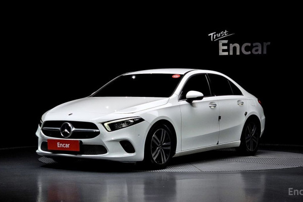 2021 Mercedes-Benz A-Класс с пробегом 113 130 км