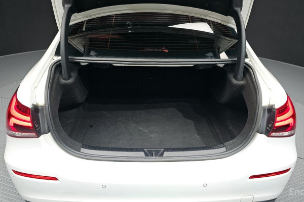 2021 Mercedes-Benz A-Класс с пробегом 113 130 км