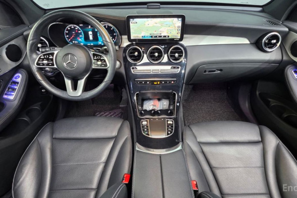 2021 Mercedes-Benz GLC с пробегом 67 578 км