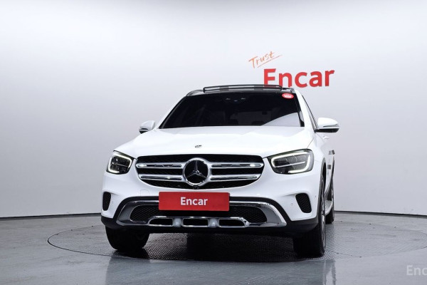 2022 Mercedes-Benz GLC с пробегом 56 991 км