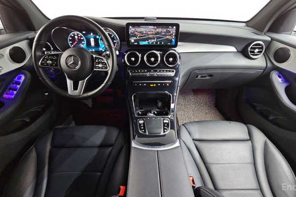 2022 Mercedes-Benz GLC с пробегом 56 991 км