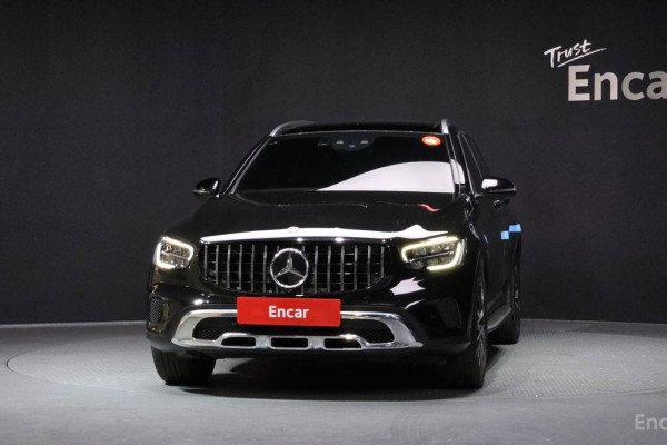 2022 Mercedes-Benz GLC с пробегом 143 017 км