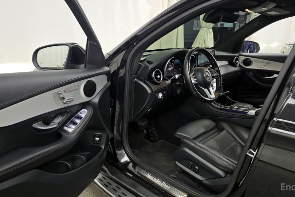 2022 Mercedes-Benz GLC с пробегом 143 017 км