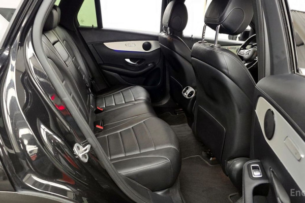 2022 Mercedes-Benz GLC с пробегом 143 017 км