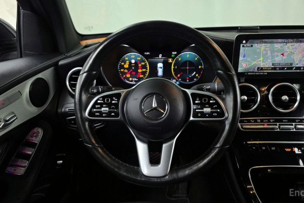 2022 Mercedes-Benz GLC с пробегом 143 017 км