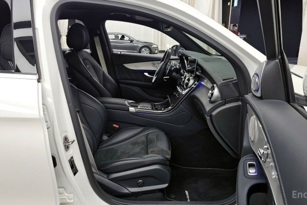 2021 Mercedes-Benz GLC с пробегом 47 638 км