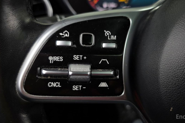 2022 Mercedes-Benz GLC с пробегом 143 017 км