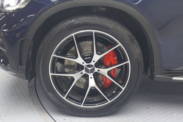 2021 Mercedes-Benz GLC с пробегом 43 666 км