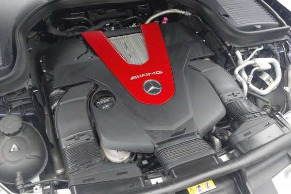 2021 Mercedes-Benz GLC с пробегом 43 666 км