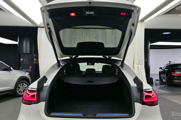 2021 Mercedes-Benz GLC с пробегом 47 638 км