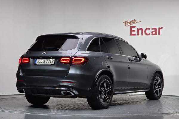 2021 Mercedes-Benz GLC с пробегом 112 565 км