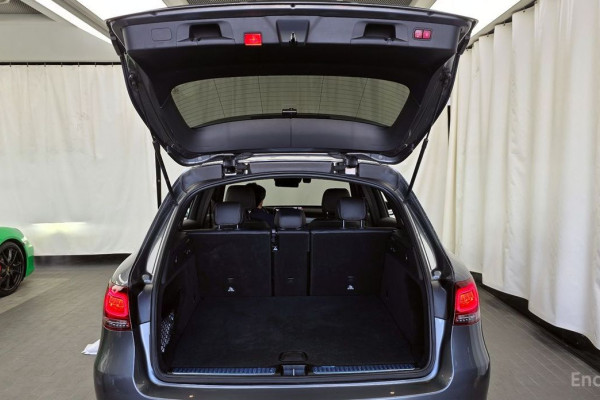 2021 Mercedes-Benz GLC с пробегом 112 565 км