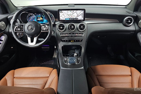 2021 Mercedes-Benz GLC с пробегом 49 330 км