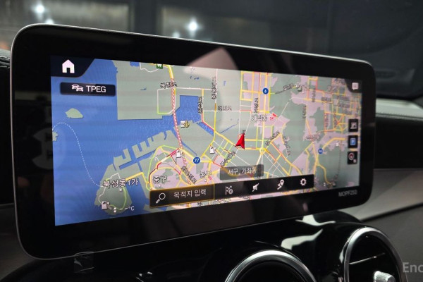 2021 Mercedes-Benz GLC с пробегом 51 448 км