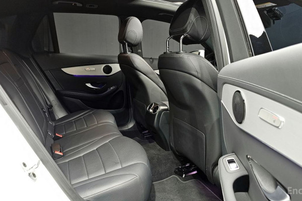 2022 Mercedes-Benz GLC с пробегом 57 051 км