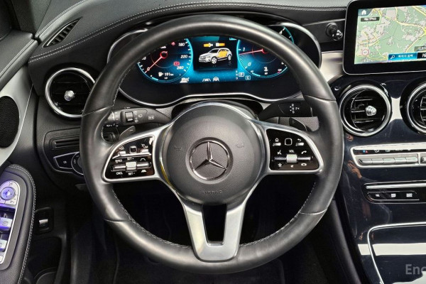 2022 Mercedes-Benz GLC с пробегом 57 051 км