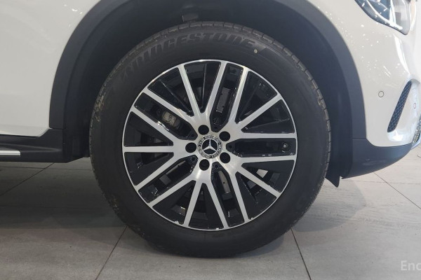 2021 Mercedes-Benz GLC с пробегом 60 770 км