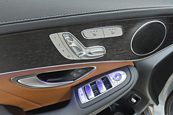 2021 Mercedes-Benz GLC с пробегом 68 041 км