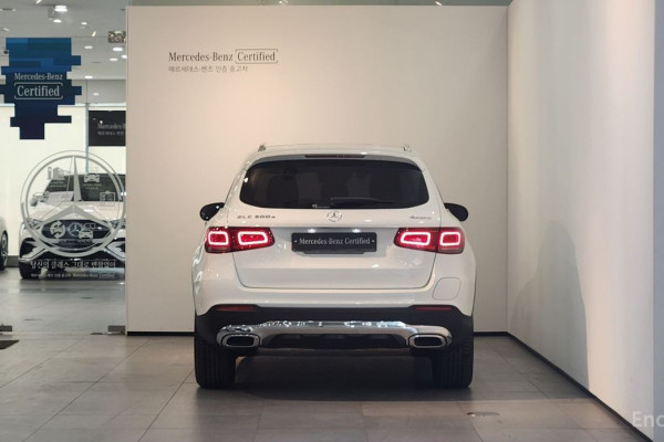 2021 Mercedes-Benz GLC с пробегом 60 770 км