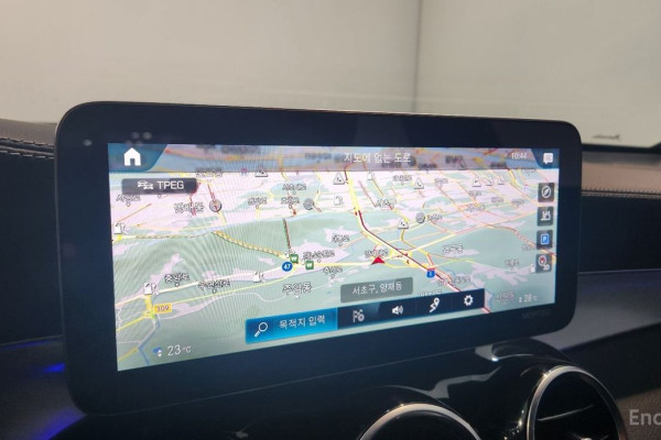 2021 Mercedes-Benz GLC с пробегом 60 770 км