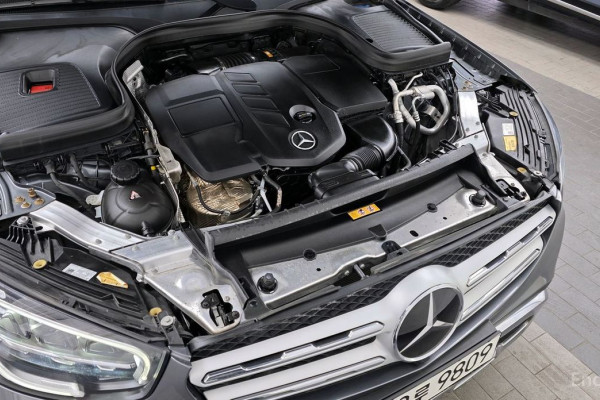 2022 Mercedes-Benz GLC с пробегом 49 284 км