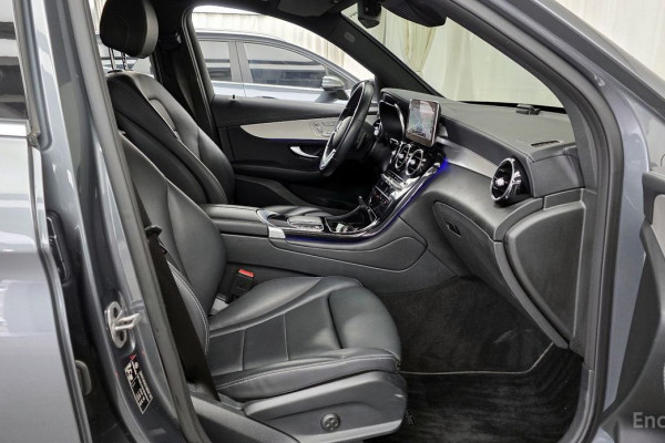 2022 Mercedes-Benz GLC с пробегом 49 284 км