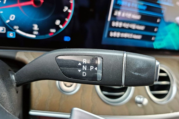 2021 Mercedes-Benz E-Класс с пробегом 41 871 км