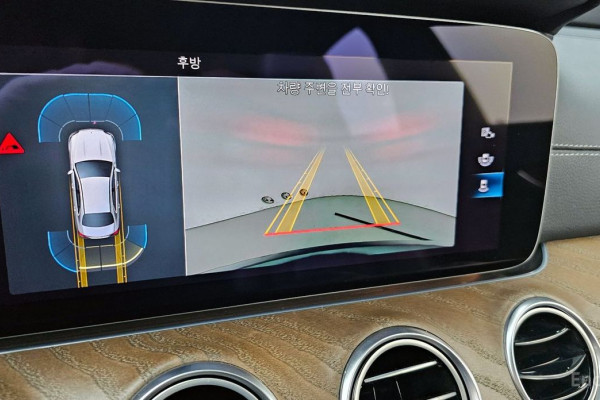 2021 Mercedes-Benz E-Класс с пробегом 41 871 км