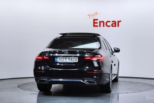 2022 Mercedes-Benz E-Класс с пробегом 46 861 км