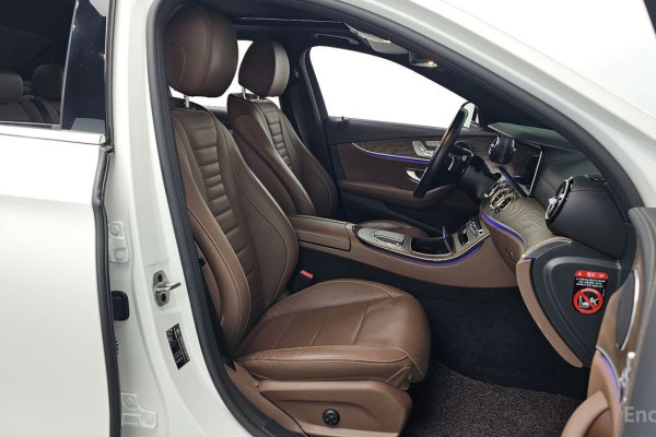 2021 Mercedes-Benz E-Класс с пробегом 46 395 км