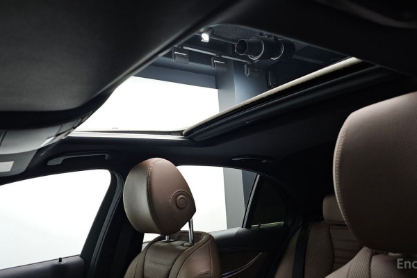 2021 Mercedes-Benz E-Класс с пробегом 46 395 км