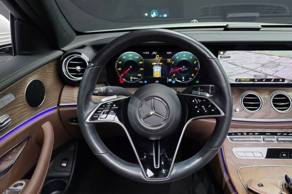 2022 Mercedes-Benz E-Класс с пробегом 66 132 км