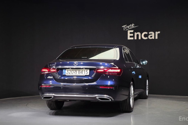 2022 Mercedes-Benz E-Класс с пробегом 51 004 км