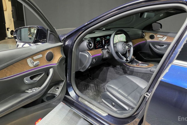 2022 Mercedes-Benz E-Класс с пробегом 51 004 км