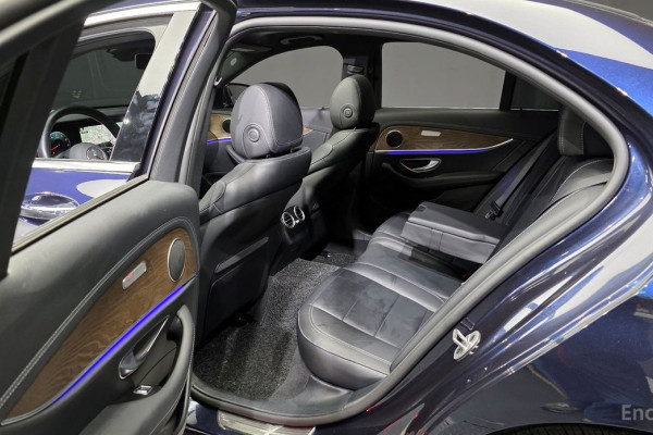 2022 Mercedes-Benz E-Класс с пробегом 51 004 км