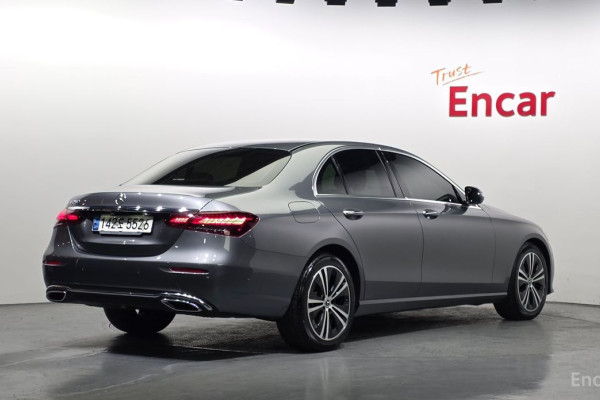 2021 Mercedes-Benz E-Класс с пробегом 54 226 км