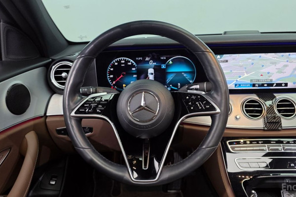 2021 Mercedes-Benz E-Класс с пробегом 54 226 км