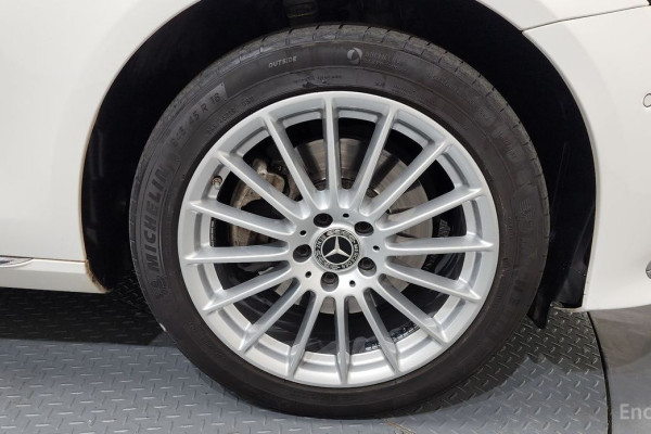 2022 Mercedes-Benz E-Класс с пробегом 63 207 км