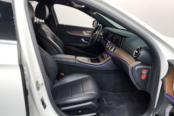 2022 Mercedes-Benz E-Класс с пробегом 63 207 км