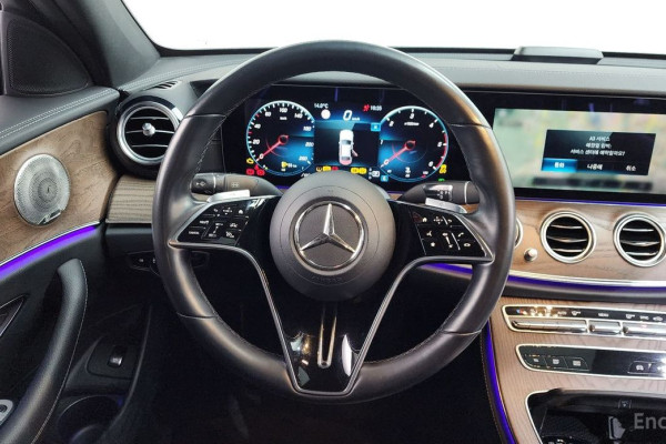 2022 Mercedes-Benz E-Класс с пробегом 63 207 км