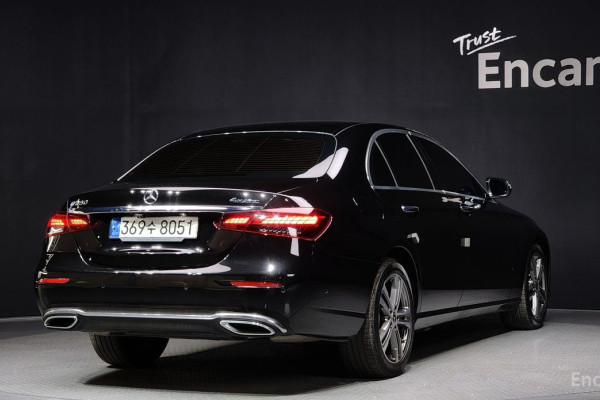 2022 Mercedes-Benz E-Класс с пробегом 53 250 км
