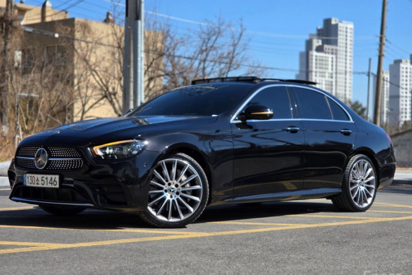 2022 Mercedes-Benz E-Класс с пробегом 69 325 км