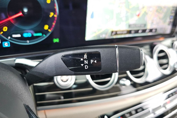 2021 Mercedes-Benz E-Класс с пробегом 58 129 км