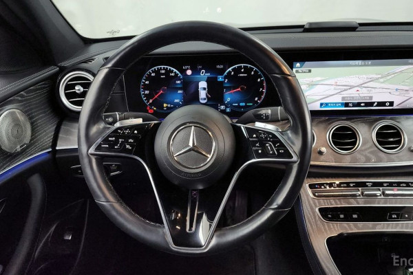 2022 Mercedes-Benz E-Класс с пробегом 53 250 км