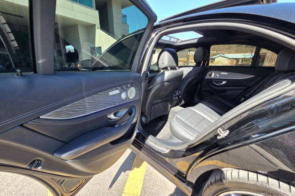 2022 Mercedes-Benz E-Класс с пробегом 69 325 км