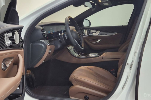 2021 Mercedes-Benz E-Класс с пробегом 67 020 км