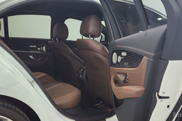 2021 Mercedes-Benz E-Класс с пробегом 67 020 км